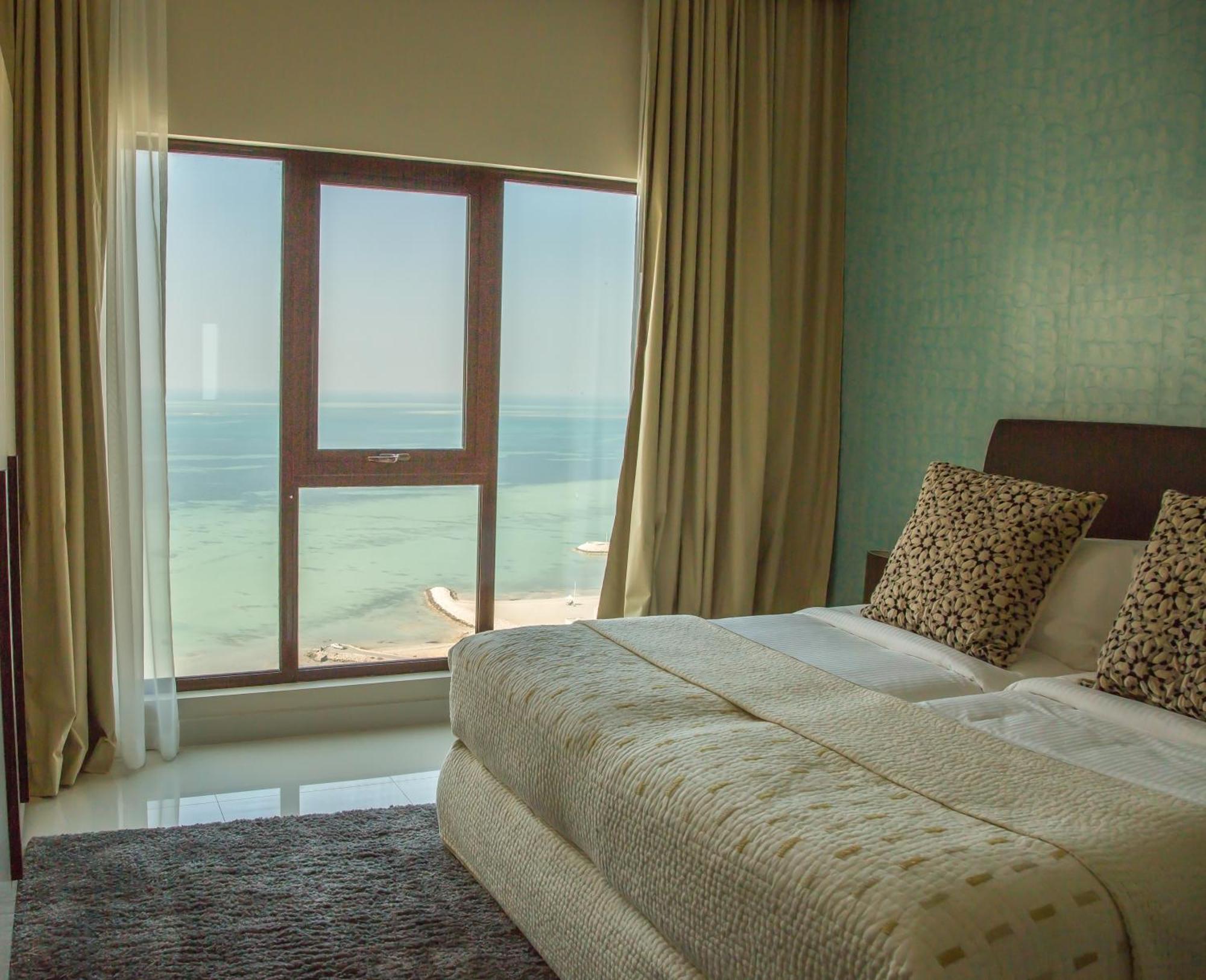 ลากูนา บีช ลักซัวรี รีสอร์ต แอนด์ สปา Hotel มานามา ห้อง รูปภาพ